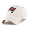 Tampa Bay Buccaneers '47, niebarwiona, krój „Clean Up”