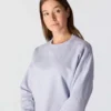 Damska bluza bez kaptura Carhartt 1889 o luźnym kroju i średniej gramaturze z nadrukiem