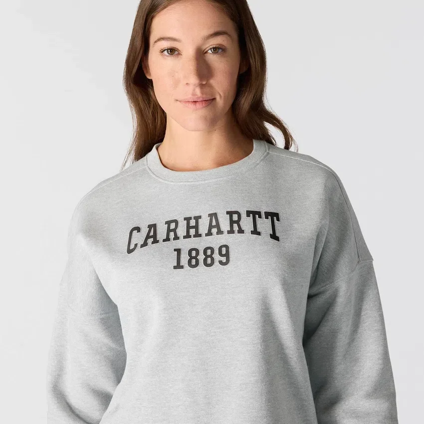 Damska bluza bez kaptura Carhartt 1889 o luźnym kroju i średniej gramaturze z nadrukiem