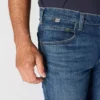Męskie dżinsy robocze Fr o luźnym kroju typu bootcut z materiału Rugged Flex, ognioodporne