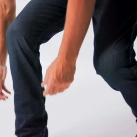 Męskie dżinsy robocze o luźnym kroju typu bootcut z technologią Rugged Flex